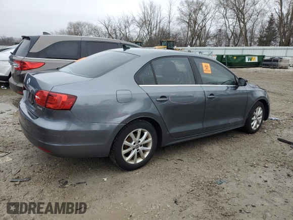 2013 Volkswagen Jetta SE with VIN 3VWDX7AJ7DM443971, listed as a Copart auction lot 52311685 with 146,971 mi miles and Clean title. Bid and sale history available at DreamBid. Image 3.
