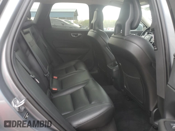 2018 Volvo XC60 Momentum with VIN LYVA22RK8JB109678, listed as a Copart auction lot 50726205 with 116,384 mi miles and Salvage title. Bid and sale history available at DreamBid. Image 11.