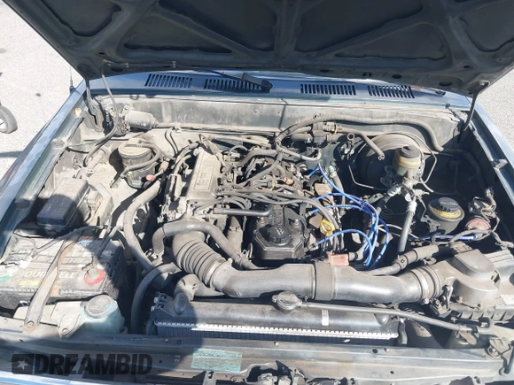 1992 Toyota Pickup DLX with VIN JT4RN93P5N5058671, listed as a IAAI auction lot 41712213 with 232,869 mi miles and . Bid and sale history available at DreamBid. Image 10.