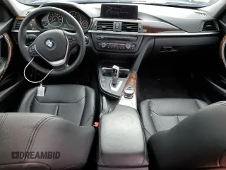 2014 BMW 3 Series 328i xDrive с VIN WBA3B5C52EP652285, выставлен на аукционе Copart как лот 45576835 с пробегом 103 975 миль миль и На запчасти • Non repairable. История ставок и продаж доступна на DreamBid. Изображение 8.