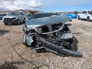2005 Lincoln Town Car Signature z VIN 1LNHM81W75Y608000, wystawiony jako Copart lot #51570675 z przebiegiem 107 860 mil mil oraz Szkoda całkowita • Salvage title. Historia ofert i sprzedaży dostępna na DreamBid. Obrazek 5.