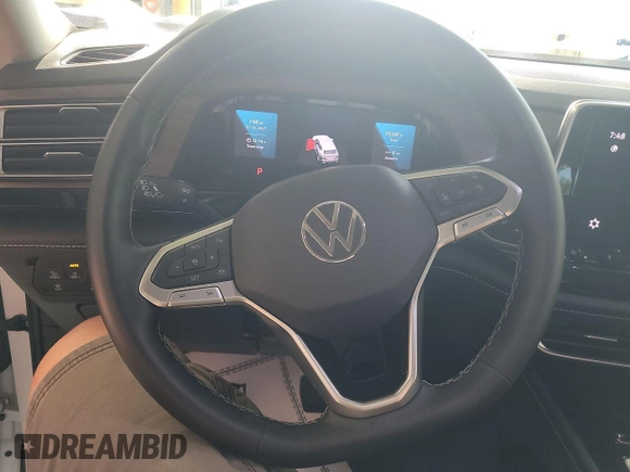 2024 Volkswagen Atlas SE with VIN 1V2HR2CA0RC565397, listed as a IAAI auction lot 42850634 with 20,499 mi miles and . Bid and sale history available at DreamBid. Image 29.