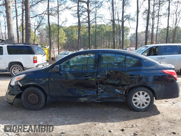 2015 Nissan Versa S Plus with VIN 3N1CN7AP7FL837555, listed as a IAAI auction lot 41608123 with 296,618 mi miles and . Bid and sale history available at DreamBid. Image 14.