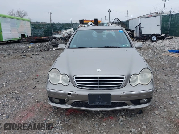 2005 Mercedes-Benz C 230 Kompressor with VIN WDBRF40J65F722047, listed as a IAAI auction lot 42021101 with 61,189 mi miles and . Bid and sale history available at DreamBid. Image 6.
