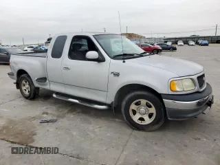 2002 Ford F-150 XL z VIN 1FTRX07W72KB81327, wystawiony jako Copart lot #59488305 z przebiegiem 102 848 mil mil oraz Szkoda całkowita • Salvage title. Historia ofert i sprzedaży dostępna na DreamBid. Obrazek 4.