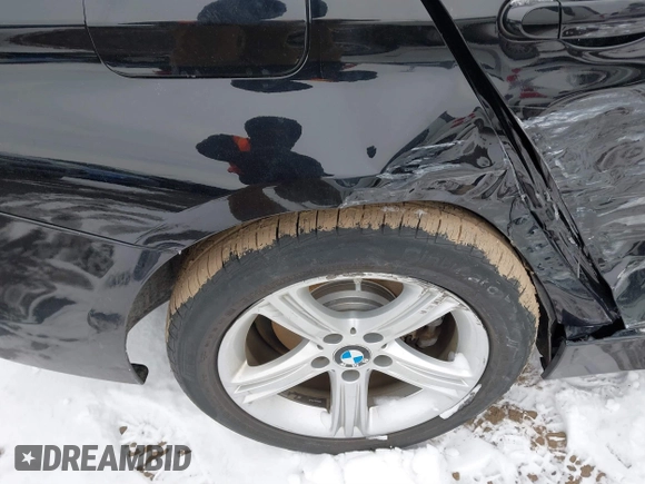2015 BMW 3 Series 320i xDrive with VIN WBA3C3C55FP664465, listed as a IAAI auction lot 41608096 with 67,911 mi miles and . Bid and sale history available at DreamBid. Image 19.