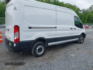 2022 Ford Transit Cargo with VIN 1FTBR1C85NKA74578, listed as a IAAI auction lot 42316744 with 63,376 mi miles and . Bid and sale history available at DreamBid. Image 4.