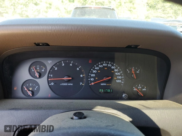 2000 Jeep Grand Cherokee Laredo with VIN 1J4GW48S2YC398116, listed as a Copart auction lot 61828385 with 251,791 mi miles and Clean title. Bid and sale history available at DreamBid. Image 9.