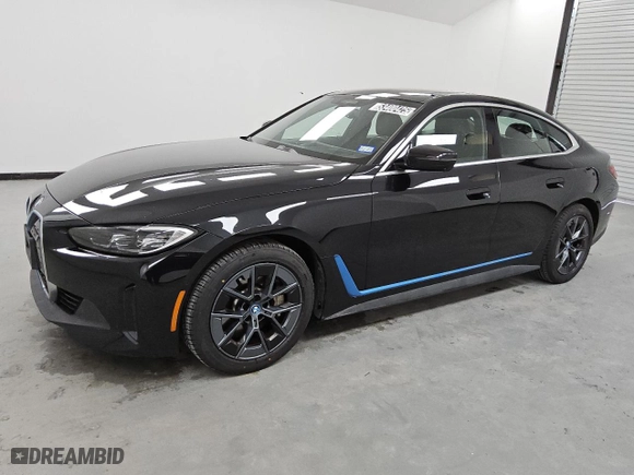 2024 BMW i4 xDrive40 with VIN WBY83FB05RFS78234, listed as a Copart auction lot 53400425 with 20,731 mi miles and Clean Title. Bid and sale history available at carsss.com. Image 1.