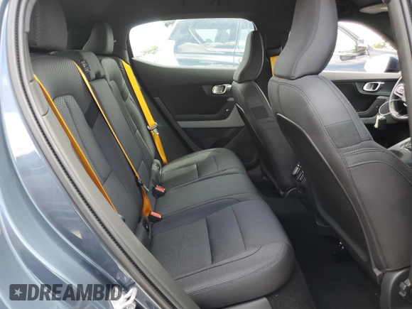 2022 Polestar 2 z VIN LPSED3KA0NL052535, wystawiony jako Copart lot #68872474 z przebiegiem 12 630 mil mil oraz Szkody całkowita. Historia ofert i sprzedaży dostępna na DreamBid. Obrazek 10.