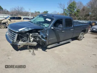 2009 GMC Sierra 2500HD Work Truck z VIN 1GTHK43K29F153328, wystawiony jako Copart lot #46642735 z przebiegiem 112 585 mil mil oraz Szkoda całkowita • Salvage title. Historia ofert i sprzedaży dostępna na DreamBid. Obrazek 1.