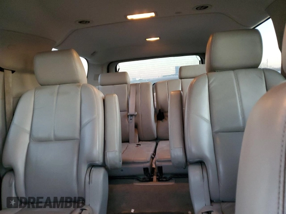 2011 GMC Yukon XL SLT with VIN 1GKS2KE35BR320712, listed as a Copart auction lot 42785505 with 339,442 mi miles and Clean Title. Bid and sale history available at DreamBid. Image 10.
