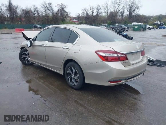 2017 Honda Accord LX with VIN 1HGCR2F36HA189924, listed as a IAAI auction lot 41956124 with 58,117 mi miles. Bid and sale history available at carsss.com. Image 3.