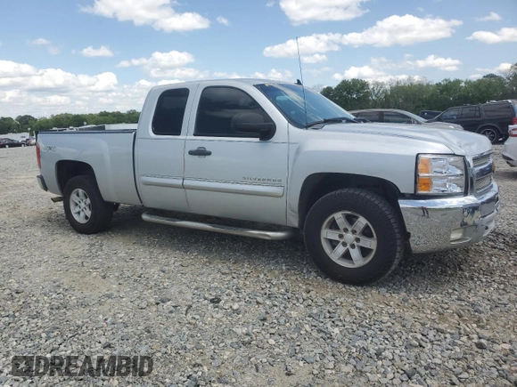 2012 Chevrolet Silverado 1500 LT with VIN 1GCRKSE70CZ302178, listed as a Copart auction lot 52962025 with 203,780 mi miles and Salvage Title. Bid and sale history available at DreamBid. Image 4.