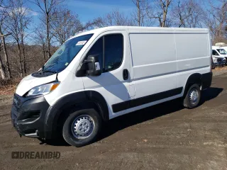 2024 Ram ProMaster Cargo with VIN 3C6LRVVG8RE145742, listed as a Copart auction lot 47424705 with 4,576 mi miles and Salvage Title. Bid and sale history available at DreamBid. Image 1.