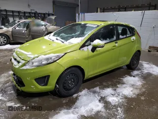2013 Ford Fiesta SE z VIN 3FADP4EJ0DM173614, wystawiony jako Copart lot #46769185 z przebiegiem 144 423 mil mil oraz Szkoda całkowita • Salvage title. Historia ofert i sprzedaży dostępna na DreamBid. Obrazek 1.