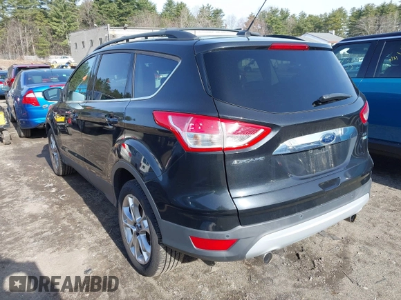 2013 Ford Escape SEL with VIN 1FMCU9H92DUB58858, listed as a IAAI auction lot 41913664 with 108,224 mi miles. Bid and sale history available at carsss.com. Image 3.