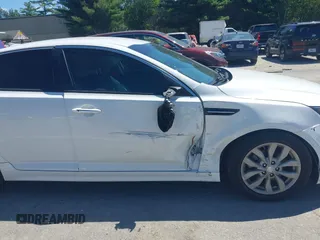 2015 Kia Optima EX с VIN 5XXGN4A74FG445528, выставлен на аукционе IAAI как лот 42810890 с пробегом 211 577 миль миль и . История ставок и продаж доступна на DreamBid. Изображение 12.