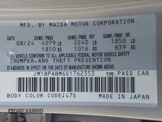 2025 Mazda 3 S Select Sport with VIN JM1BPABM6S1762353, listed as a IAAI auction lot 41967604 with 7,844 mi miles and . Bid and sale history available at DreamBid. Image 9.
