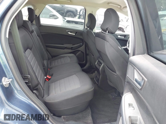 2018 Ford Edge SE z VIN 2FMPK3G90JBC51899, wystawiony jako IAAI lot #42352934 z przebiegiem 68 203 mil mil oraz . Historia ofert i sprzedaży dostępna na DreamBid. Obrazek 8.