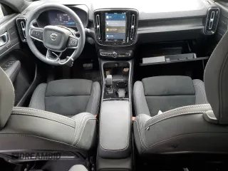 2022 Volvo C40 Recharge Pure Electric Ultimate with VIN YV4ED3GB2N2008323, listed as a Copart auction lot 43647245 with 22,308 mi miles and Salvage Title. Bid and sale history available at carsss.com. Image 8.