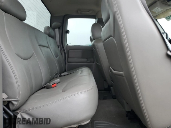 2004 GMC Sierra 1500 SLE with VIN 1GTEK19T34Z267816, listed as a Copart auction lot 54185515 with 214,695 mi miles and Salvage title. Bid and sale history available at DreamBid. Image 10.