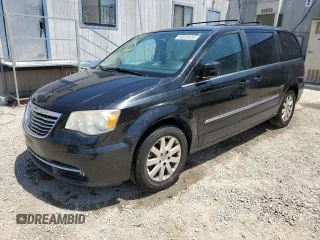 2014 Chrysler Town & Country Touring z VIN 2C4RC1BG1ER363631, wystawiony jako Copart lot #58026455 z przebiegiem 186 740 mil mil oraz Czysty tytuł • Clean title. Historia ofert i sprzedaży dostępna na DreamBid. Obrazek 1.