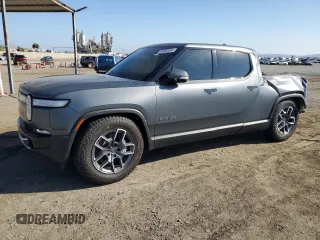 2024 Rivian R1T Adventure with VIN 7FCTGBAA1RN032543, listed as a Copart auction lot 69800484 with Not Provided miles and Salvage Title. Bid and sale history available at carsss.com. Image 1.