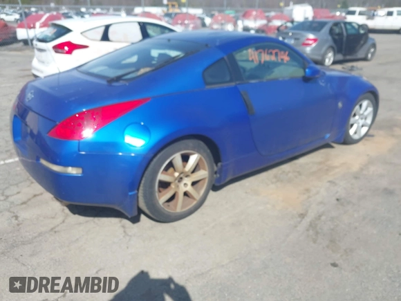 2005 Nissan 350Z Touring with VIN JN1AZ34DX5M601251, listed as a IAAI auction lot 41762746 with 108,855 mi miles. Bid and sale history available at carsss.com. Image 4.