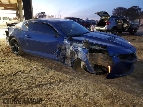 2023 Chevrolet Camaro LT1 with VIN 1G1FF1R77P0130441, listed as a Copart auction lot 84910704 with 76,275 mi miles and Salvage Title. Bid and sale history available at DreamBid. Image 4.