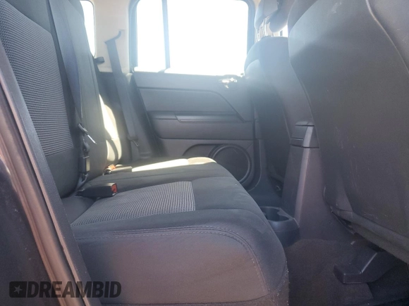 2014 Jeep Patriot Altitude с VIN 1C4NJPBA0ED534617, выставлен на аукционе Copart как лот 53613565 с пробегом 151 767 миль миль и Списание • Salvage title. История ставок и продаж доступна на DreamBid. Изображение 11.