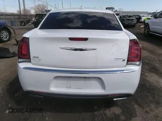 2019 Chrysler 300 S with VIN 2C3CCAGG9KH610673, listed as a IAAI auction lot 42020204 with 126,105 mi miles and . Bid and sale history available at DreamBid. Image 16.