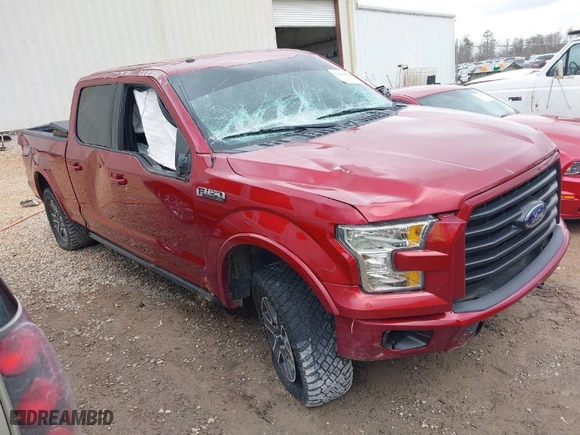 2015 Ford F-150 XLT w/HD Payload Pkg with VIN 1FTFW1EF2FFB68885, listed as a IAAI auction lot 41411899 with 152,039 mi miles. Bid and sale history available at carsss.com. Image 1.