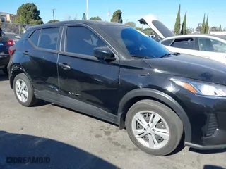2023 Nissan Kicks S with VIN 3N1CP5BV5PL536098, listed as a IAAI auction lot 41375309 with 29,462 mi miles. Bid and sale history available at carsss.com. Image 17.