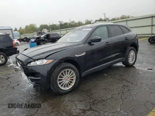 2017 Jaguar F-Pace 35t with VIN SADCS2BV0HA899402, listed as a Copart auction lot 72401724 with 215,624 mi miles and Salvage Title. Bid and sale history available at DreamBid. Image 1.