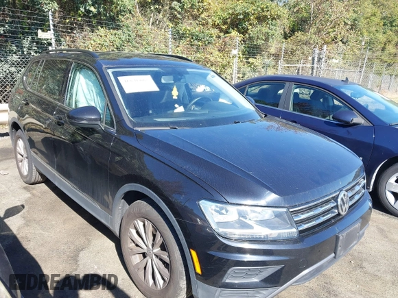 2018 Volkswagen Tiguan SEL z VIN 3VV2B7AX9JM142564, wystawiony jako IAAI lot #40630666 z przebiegiem 86 040 mil mil oraz . Historia ofert i sprzedaży dostępna na DreamBid. Obrazek 1.