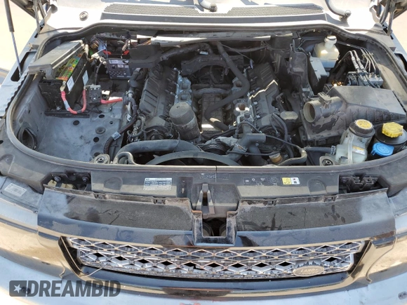 2013 Land Rover Range Rover Sport HSE Lux z VIN SALSK2D4XDA782876, wystawiony jako Copart lot #58363144 z przebiegiem 180 802 mil mil oraz Szkoda całkowita • Salvage title. Historia ofert i sprzedaży dostępna na DreamBid. Obrazek 12.