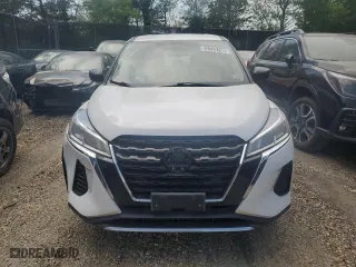 2022 Nissan Kicks S with VIN 3N1CP5BV4NL503588, listed as a Copart auction lot 52724745 with 115,665 mi miles and Clean Title. Bid and sale history available at carsss.com. Image 5.
