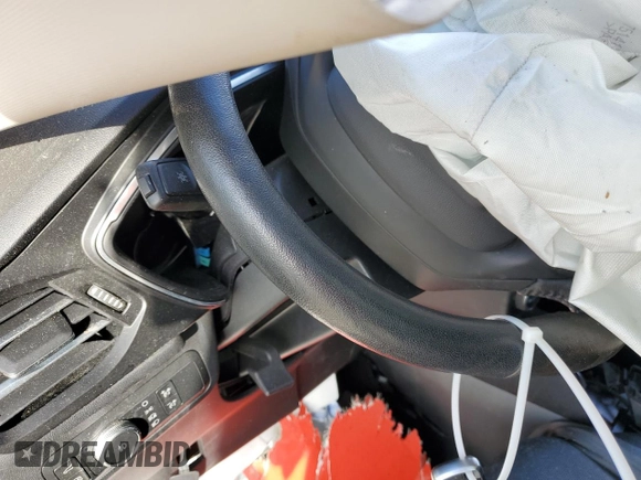 2020 Ford Escape Titanium Hybrid z VIN 1FMCU9DZ4LUC29367, wystawiony jako Copart lot #84709314 z przebiegiem Nie podano mil oraz Nie do naprawy • Non repairable. Historia ofert i sprzedaży dostępna na DreamBid. Obrazek 9.