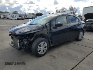 2020 Nissan Versa S z VIN 3N1CN8DV2LL914313, wystawiony jako Copart lot #48534815 z przebiegiem 51 591 mil mil oraz Szkoda całkowita • Salvage title. Historia ofert i sprzedaży dostępna na DreamBid. Obrazek 1.