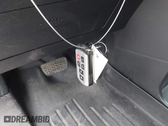 2020 Toyota Sienna XLE Auto Access Seat with VIN 5TDYZ3DC8LS029598, listed as a IAAI auction lot 42141922 with 47,347 mi miles and . Bid and sale history available at DreamBid. Image 11.