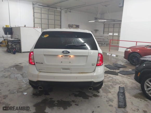 2012 Ford Edge SEL with VIN 2FMDK4JC3CBA95809, listed as a IAAI auction lot 41718077 with 155,528 mi miles. Bid and sale history available at carsss.com. Image 17.