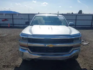 2017 Chevrolet Silverado 1500 LT with VIN 1GCVKREC2HZ202207, listed as a IAAI auction lot 41755285 with 157,018 mi miles. Bid and sale history available at carsss.com. Image 13.
