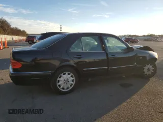 1996 Mercedes-Benz E Class with VIN WDBJF20F6TJ020530, listed as a Copart auction lot 79484094 with 0 mi miles and Salvage Title. Bid and sale history available at carsss.com. Image 3.
