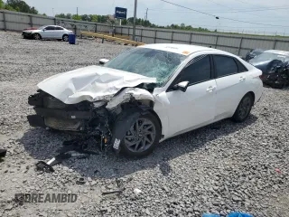 2024 Hyundai Elantra SEL z VIN KMHLM4DGXRU719144, wystawiony jako Copart lot #52118975 z przebiegiem Nie podano mil oraz Szkoda całkowita • Salvage title. Historia ofert i sprzedaży dostępna na DreamBid. Obrazek 1.