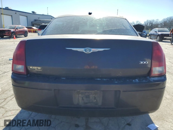 2005 Chrysler 300 with VIN 2C3JA43R25H540380, listed as a Copart auction lot 42169625 with 183,780 mi miles and Salvage Title. Bid and sale history available at carsss.com. Image 6.