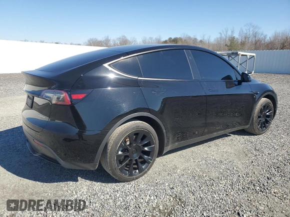 2023 Tesla Model Y Long Range with VIN 7SAYGDEE5PF892285, listed as a Copart auction lot 46458635 with 39,951 mi miles and Salvage Title. Bid and sale history available at DreamBid. Image 3.