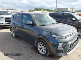 2021 Kia Soul S with VIN KNDJ23AU0M7746236, listed as a IAAI auction lot 41250392 with 72,571 mi miles and . Bid and sale history available at DreamBid. Image 1.