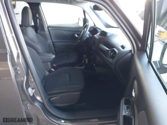 2018 Jeep Renegade Altitude with VIN ZACCJABB0JPJ65036, listed as a IAAI auction lot 41414739 with 74,433 mi miles. Bid and sale history available at carsss.com. Image 5.