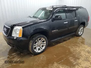 2011 GMC Yukon XL SLT z VIN 1GKS1KE03BR398477, wystawiony jako Copart lot #57883635 z przebiegiem 278 282 mil mil oraz Czysty tytuł • Clean title. Historia ofert i sprzedaży dostępna na DreamBid. Obrazek 1.